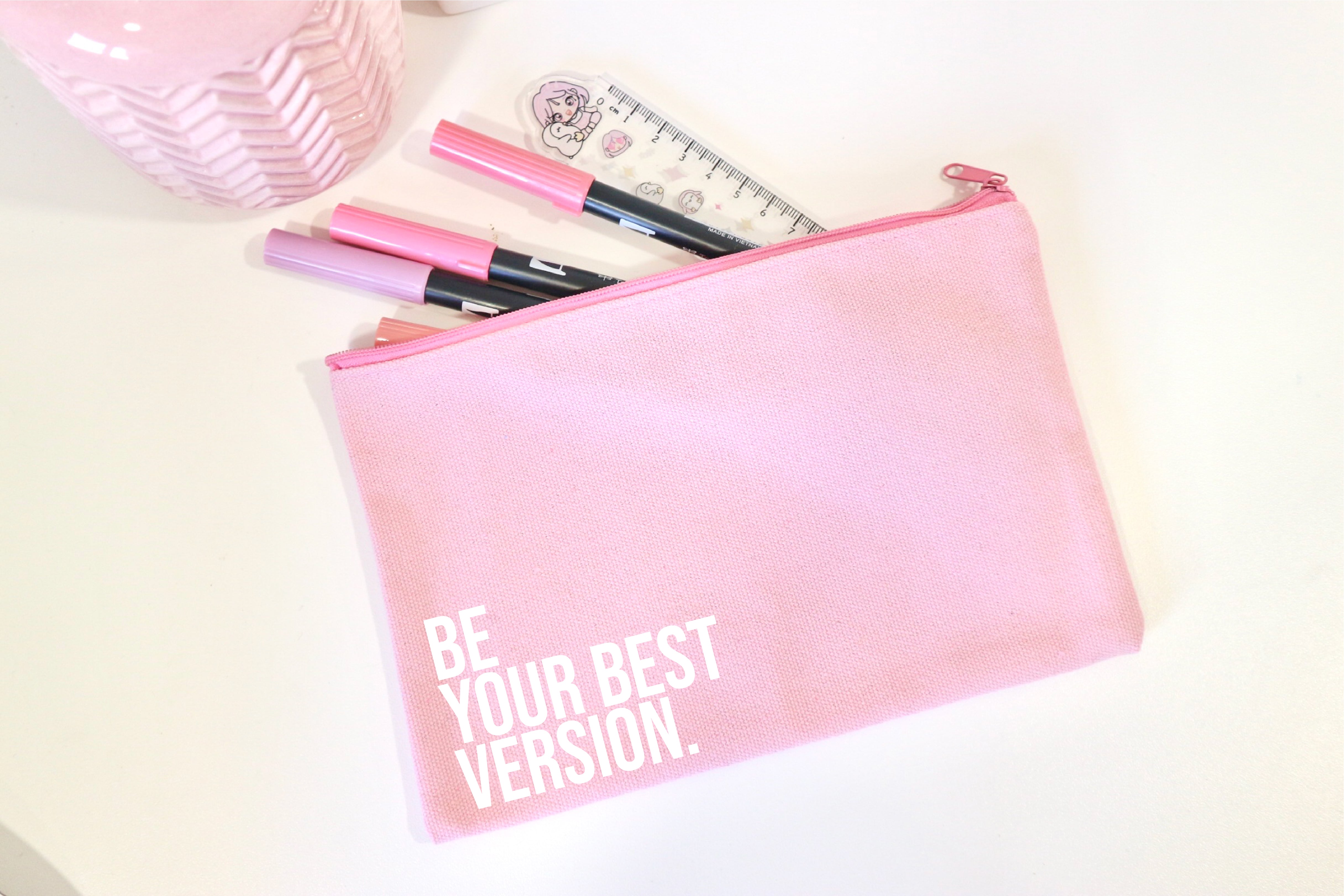 Pochette Pink "be your best version."