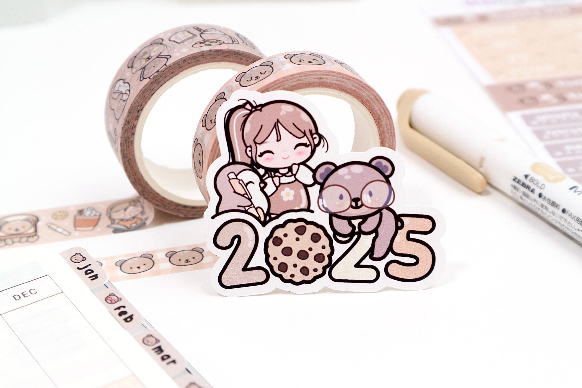 Die- cut 2025 Cookie  🧸